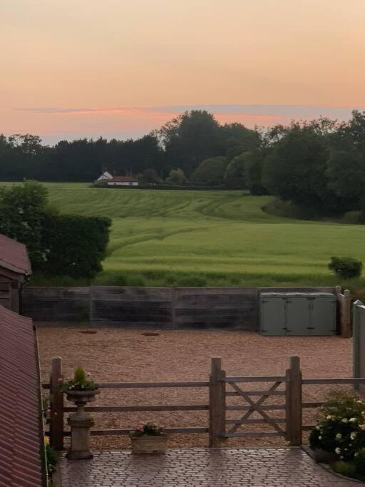 Idyllic Rural Retreat - Stunning 2 Bed Annex. Villa Wood Norton ภายนอก รูปภาพ